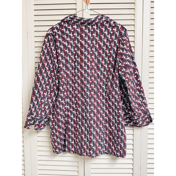East 5th Button Down Geometric Blouse2X - Picture 5 of 8